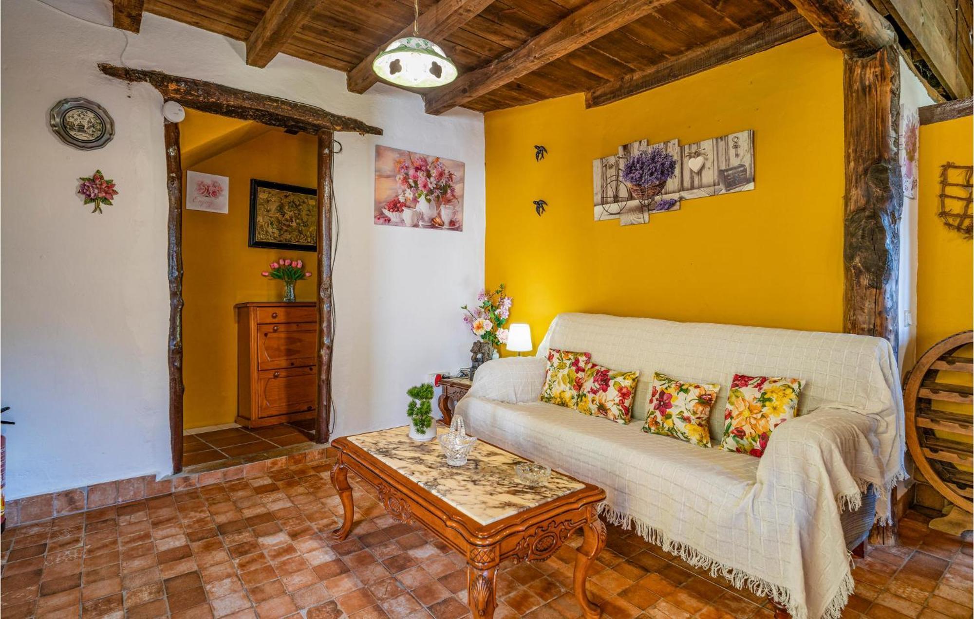 Amazing Cottage In Algatocin With Kitchen Exterior photo